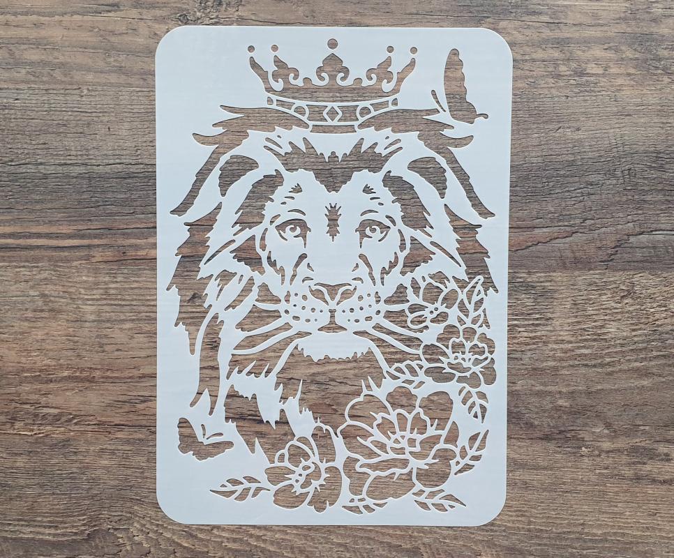 Schablone Löwe mit einer Krone DIN A 4